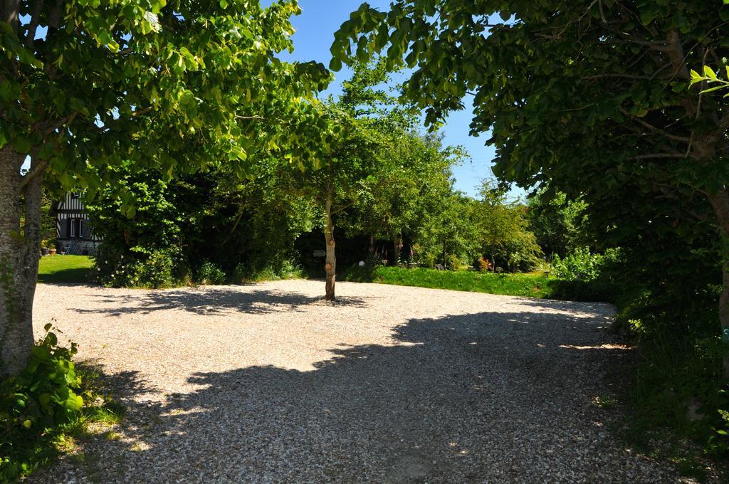Vila Le Bois Des Pierres Conteville  Exteriér fotografie